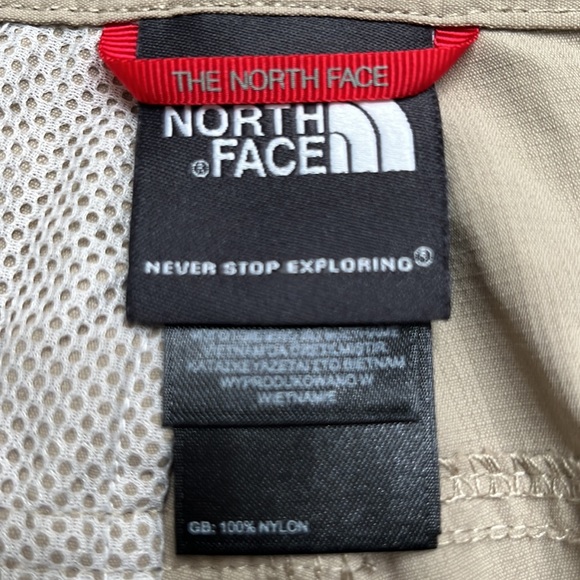 The North Face Shorts - Picture 7 of 9